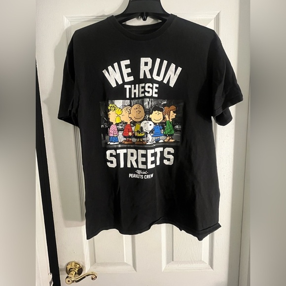 Peanuts Tops - Peanuts Black Short Sleeve Tee with Graphic Design